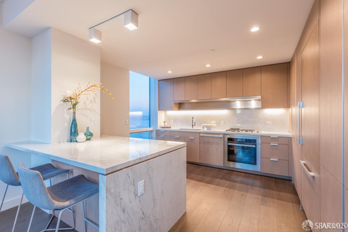 488 Folsom Street # 4102