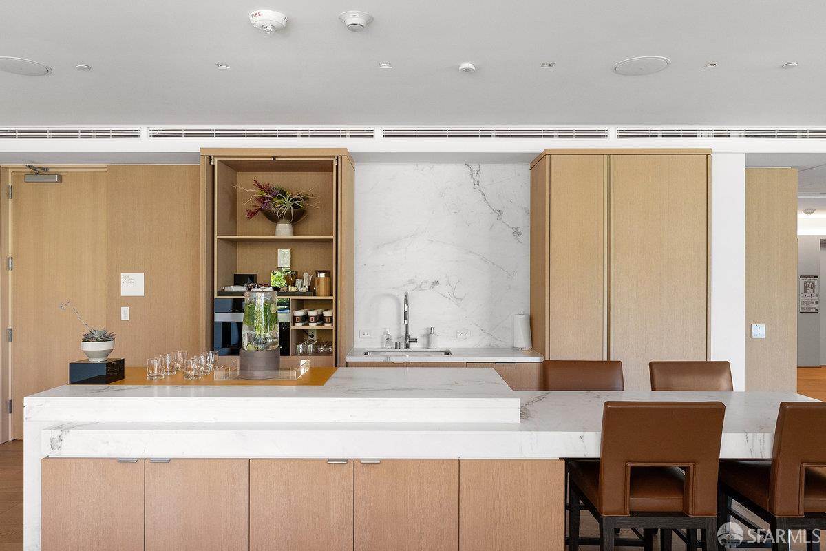 1 Steuart Lane # 1606