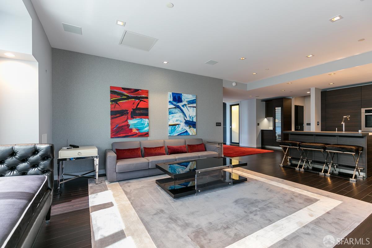 333 Bush Street # 3903