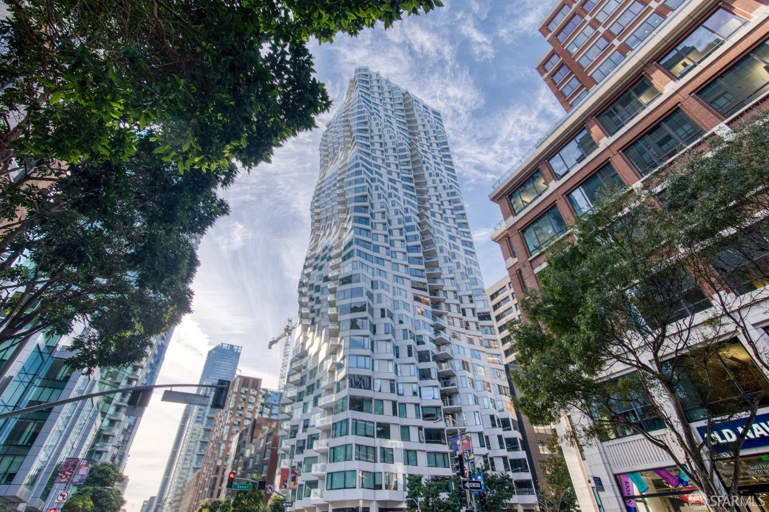 280 Spear Street # 9C