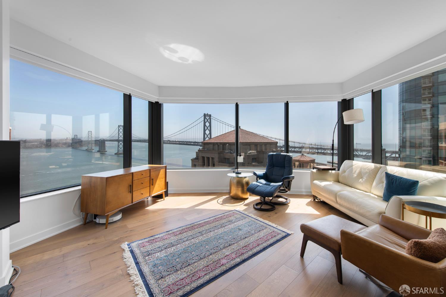 280 Spear Street # 22E