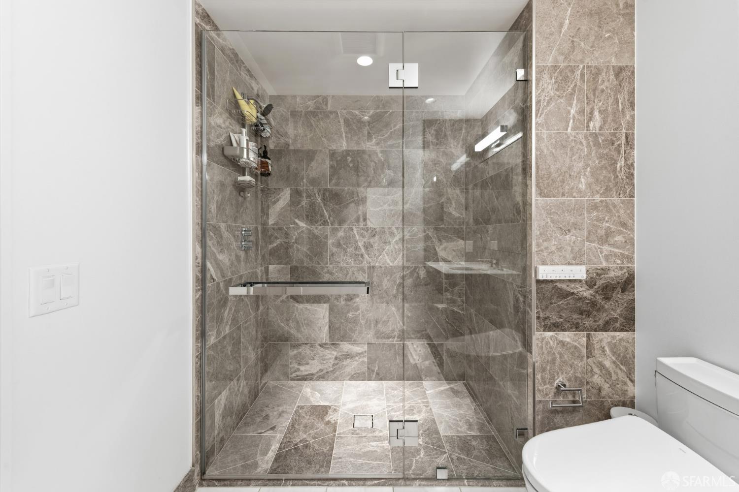 875 California Street # 407