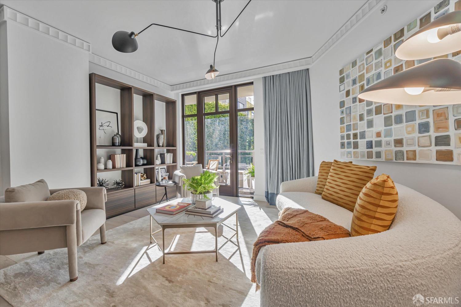 875 California Street # 202