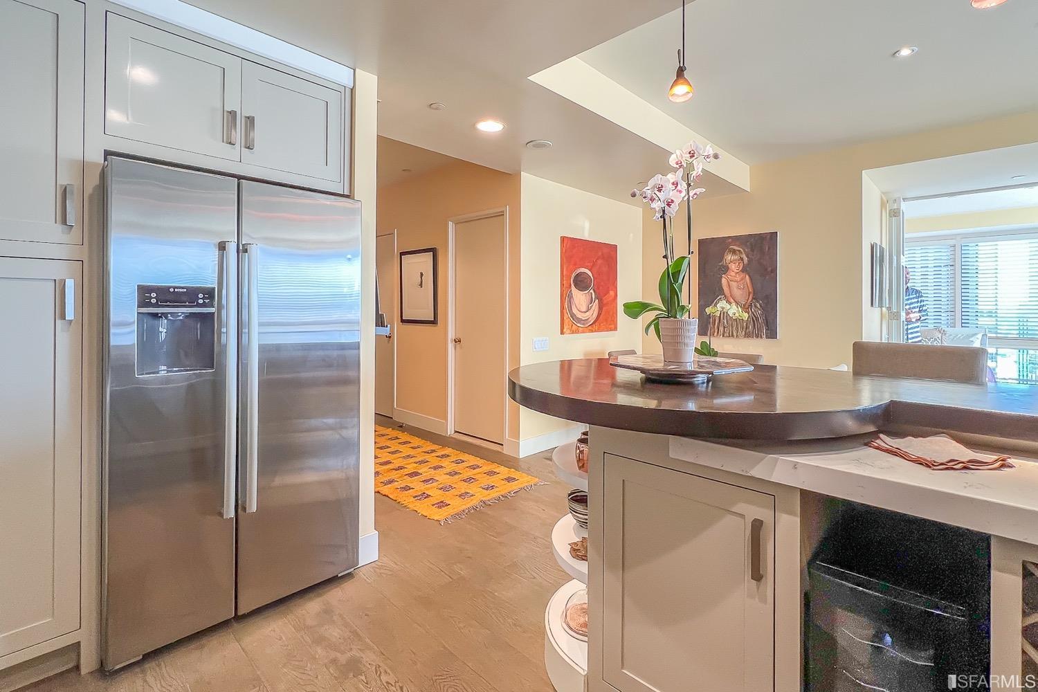 333 Bush Street # 3801