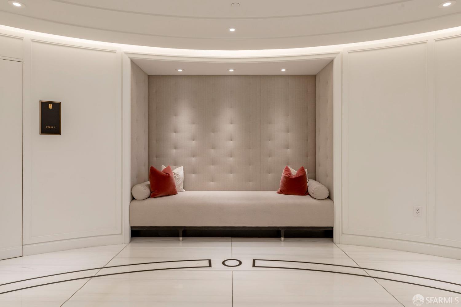 875 California Street # 506