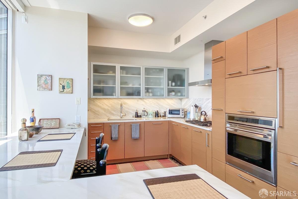 301 Mission Street # 46E