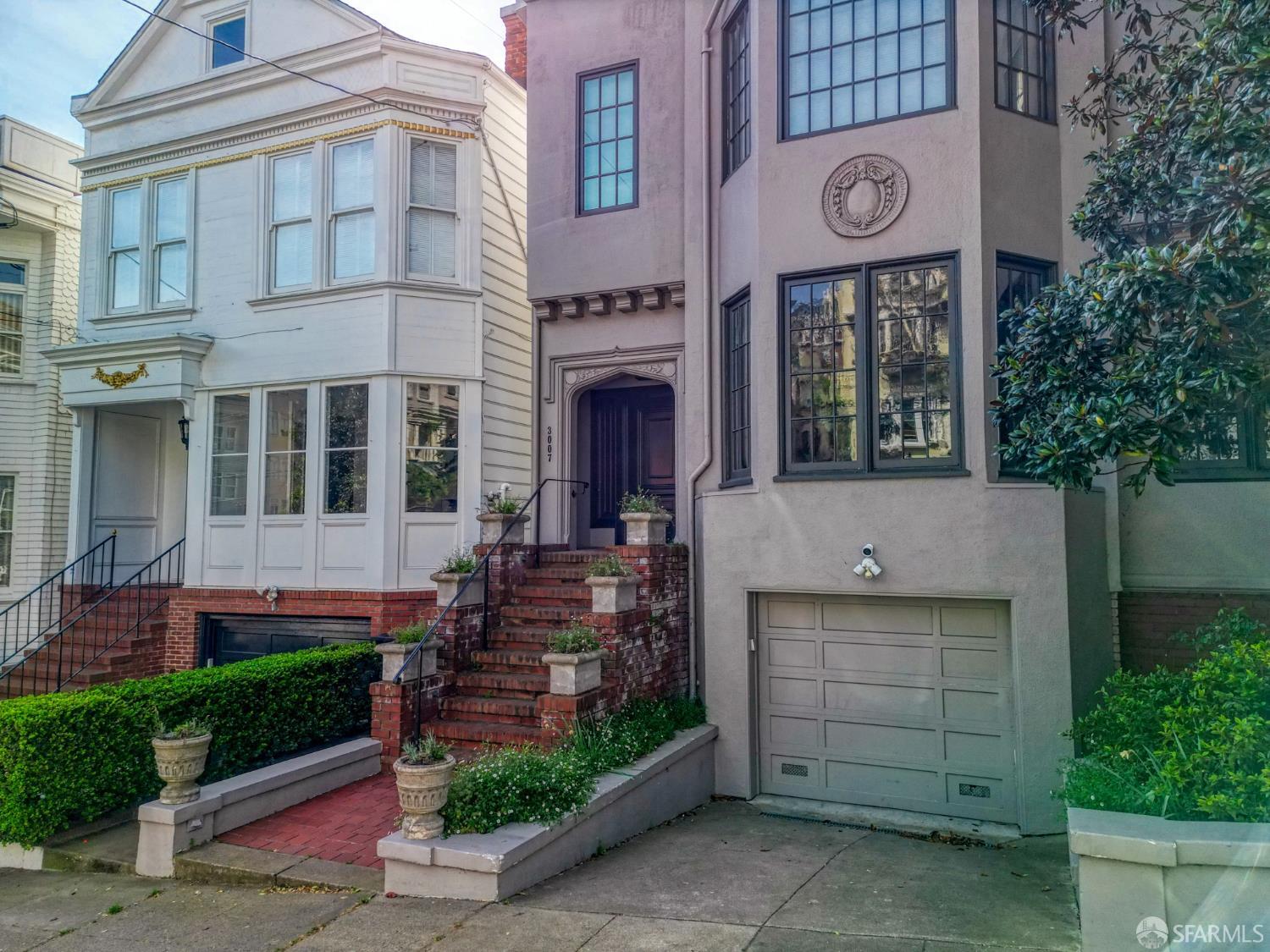 3007 Jackson Street