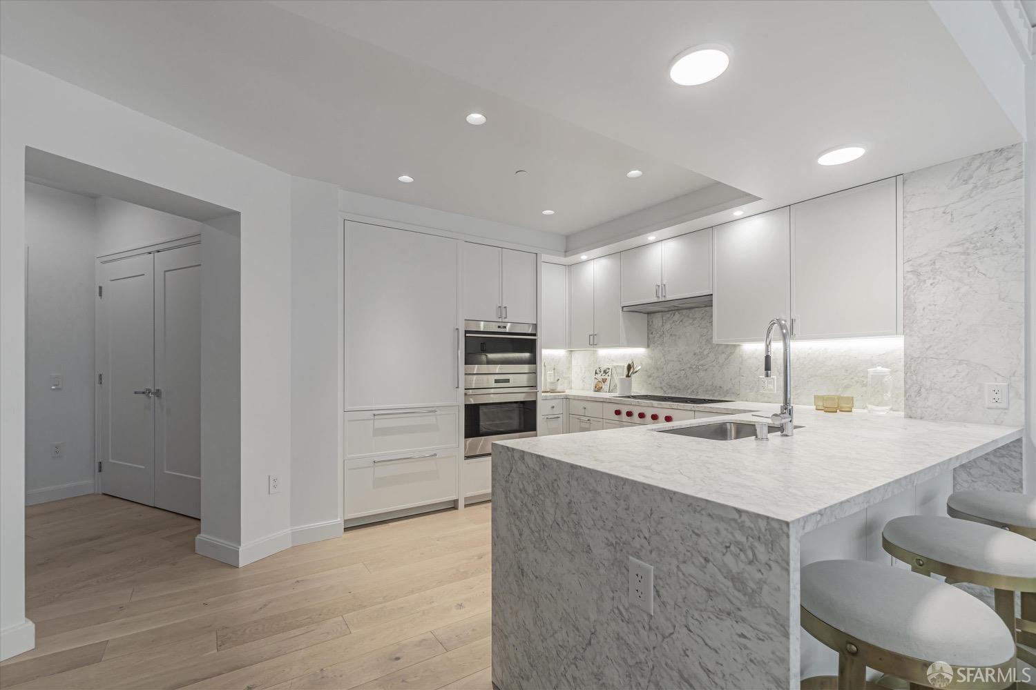 875 California Street # 202