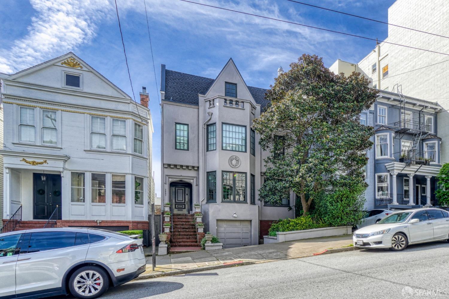 3007 Jackson Street