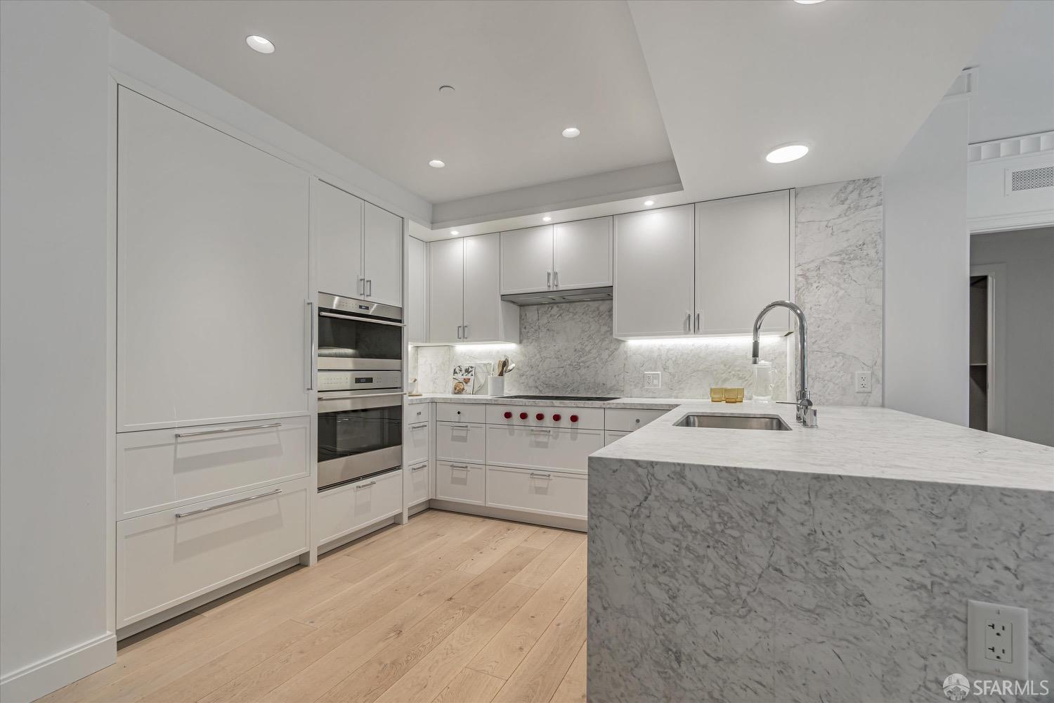 875 California Street # 202