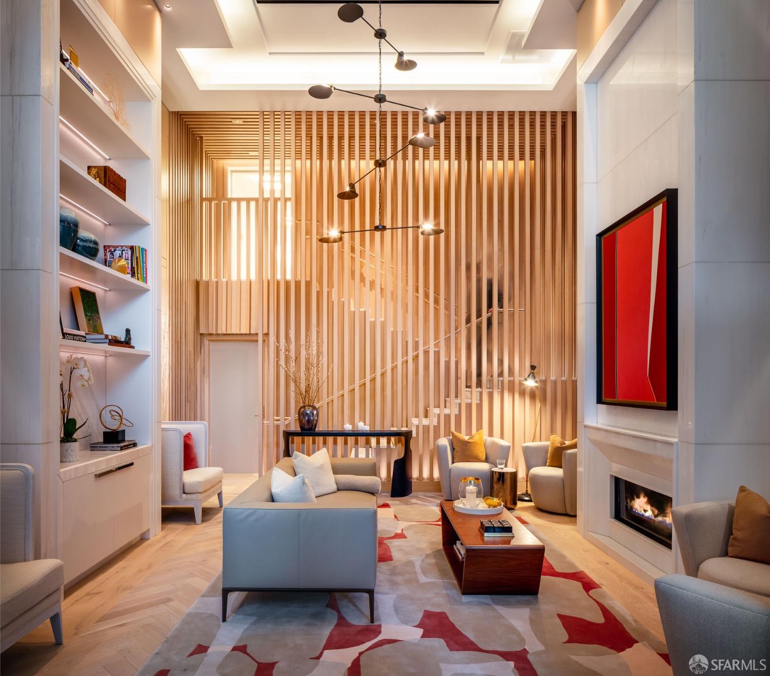 875 California Street # 202