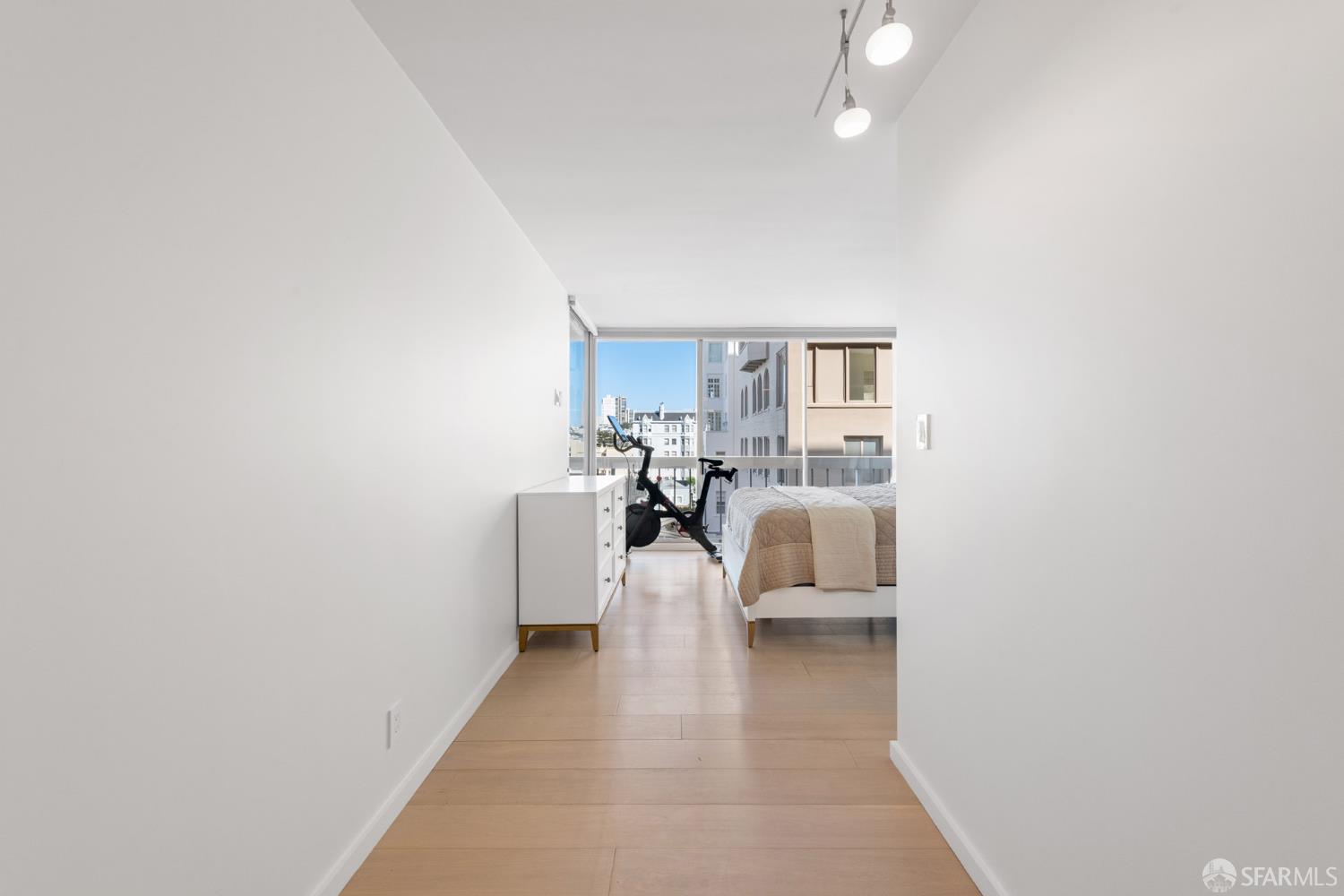 1998 Broadway Unit 805