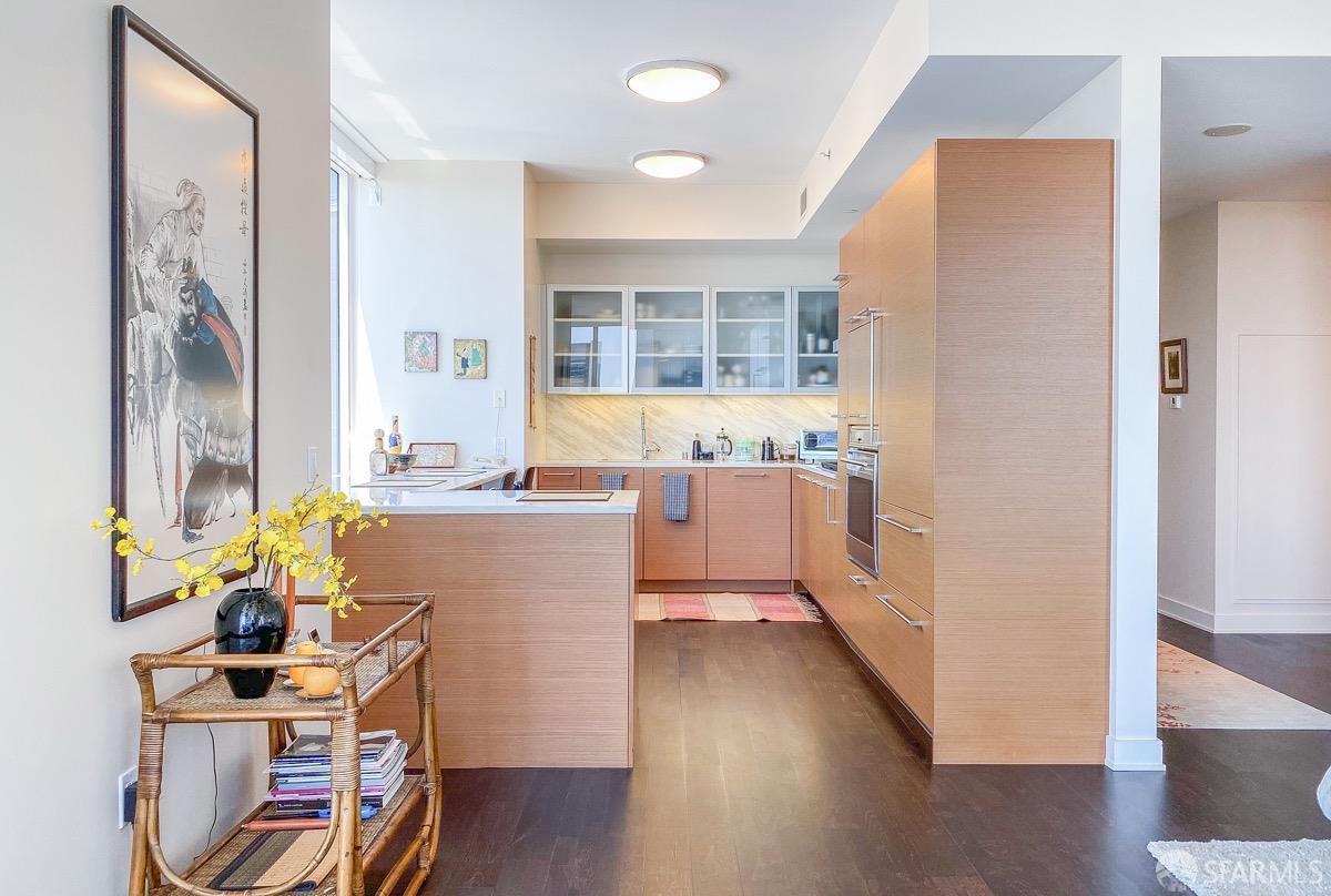 301 Mission Street # 46E