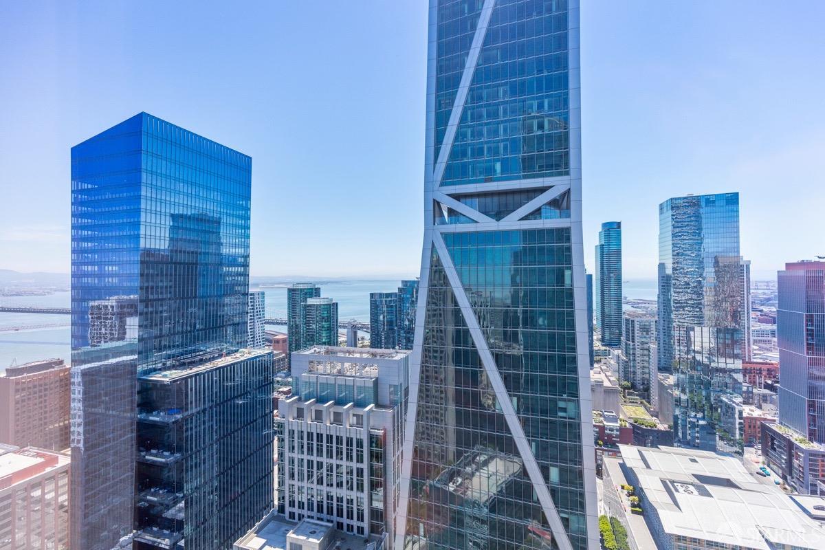 301 Mission Street # 46E