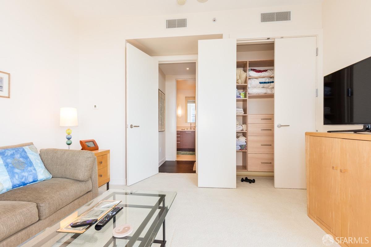 301 Mission Street # 46E