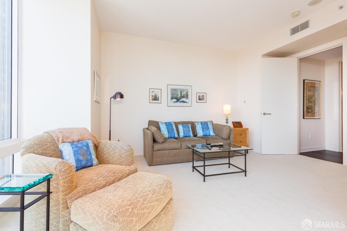 301 Mission Street # 46E