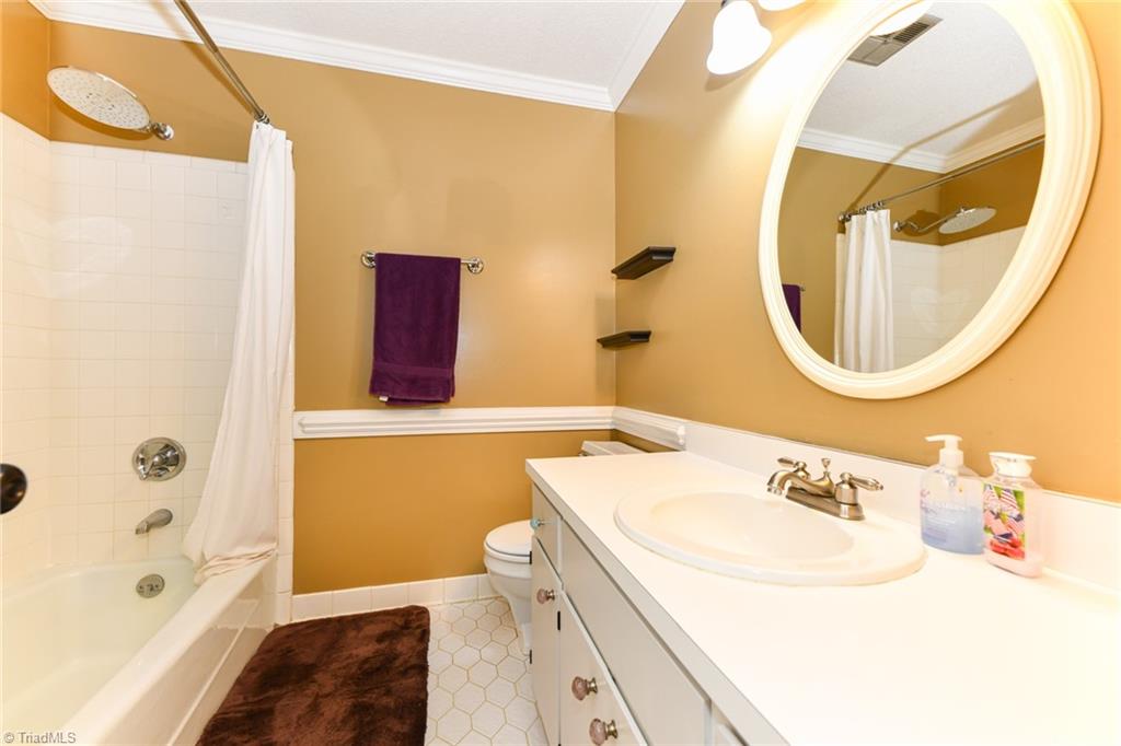 3106 Merryweather Road