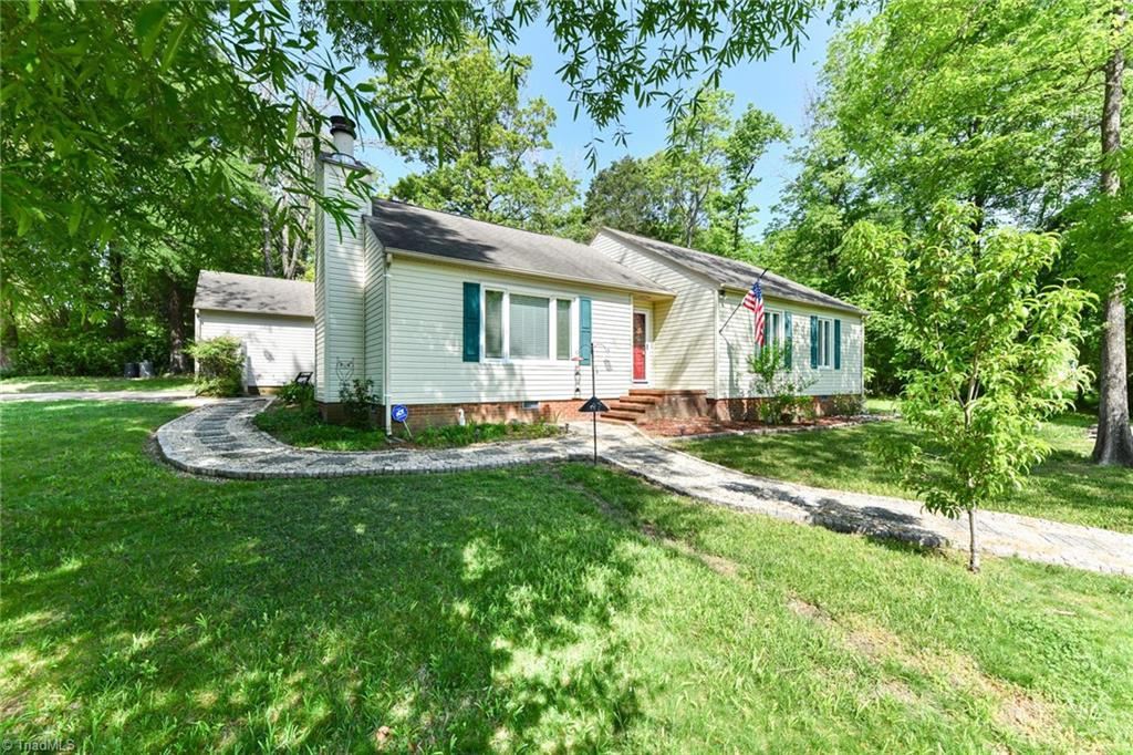 3106 Merryweather Road