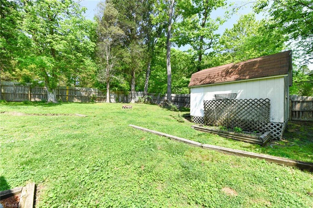 3106 Merryweather Road