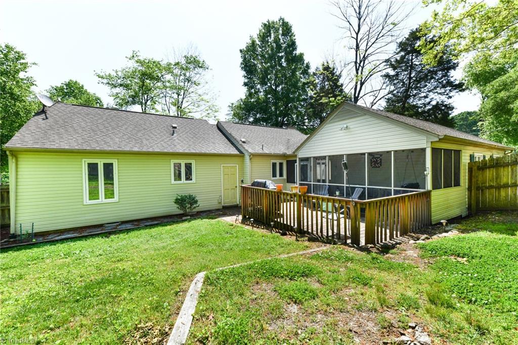 3106 Merryweather Road