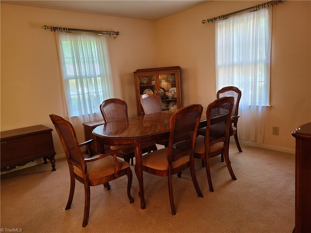 3905 Kalloramo Drive