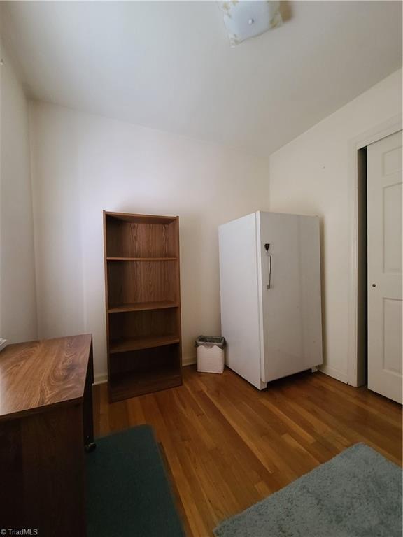 3905 Kalloramo Drive