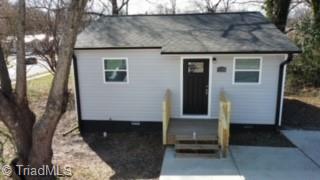 1320 E Commerce Avenue