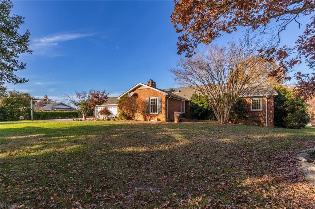 4903 Sedgelane Drive