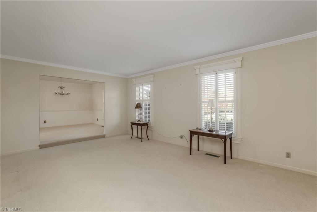 4903 Sedgelane Drive