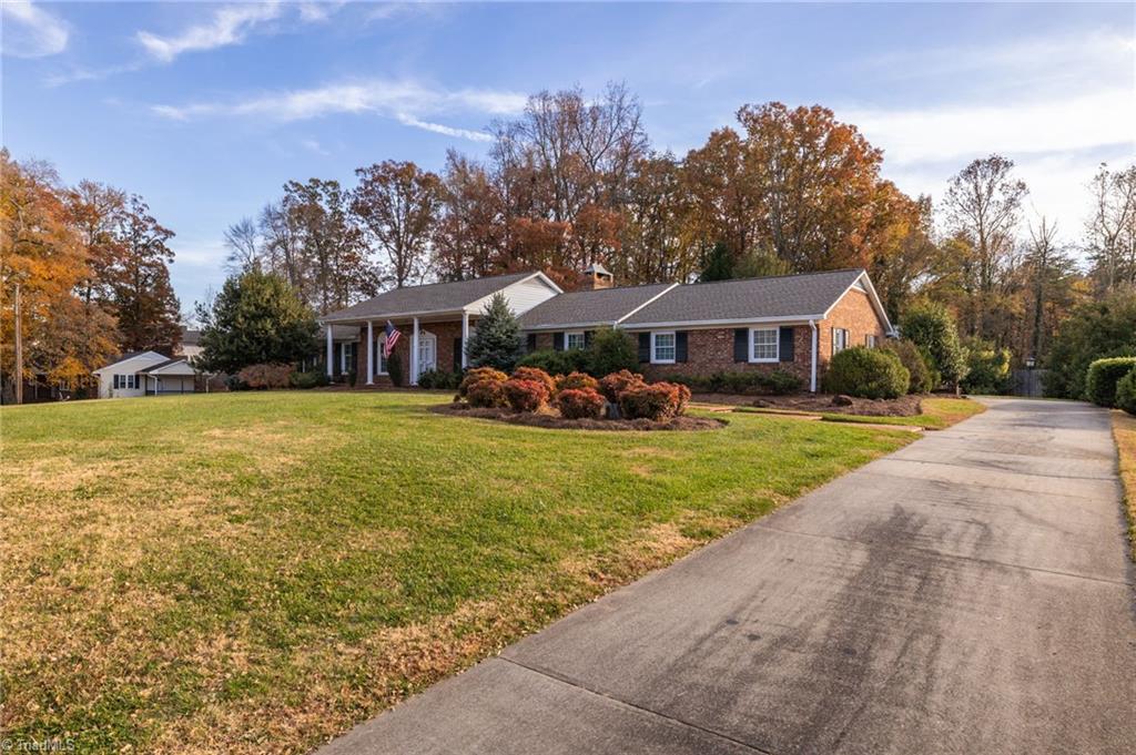 4903 Sedgelane Drive