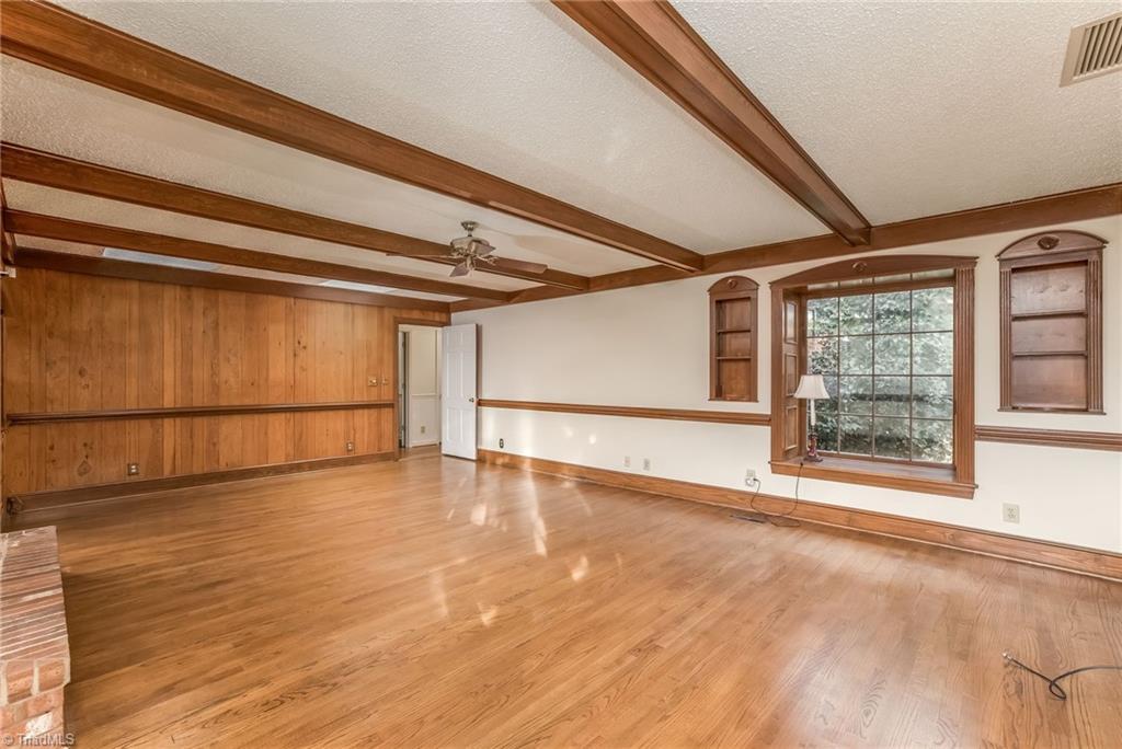 4903 Sedgelane Drive