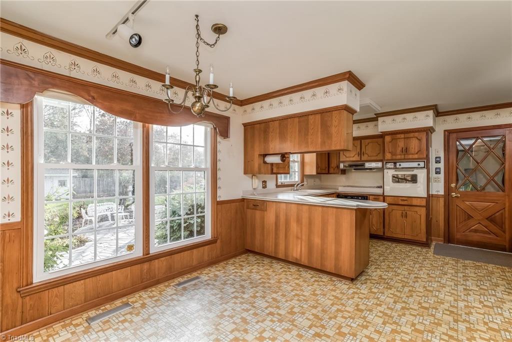 4903 Sedgelane Drive