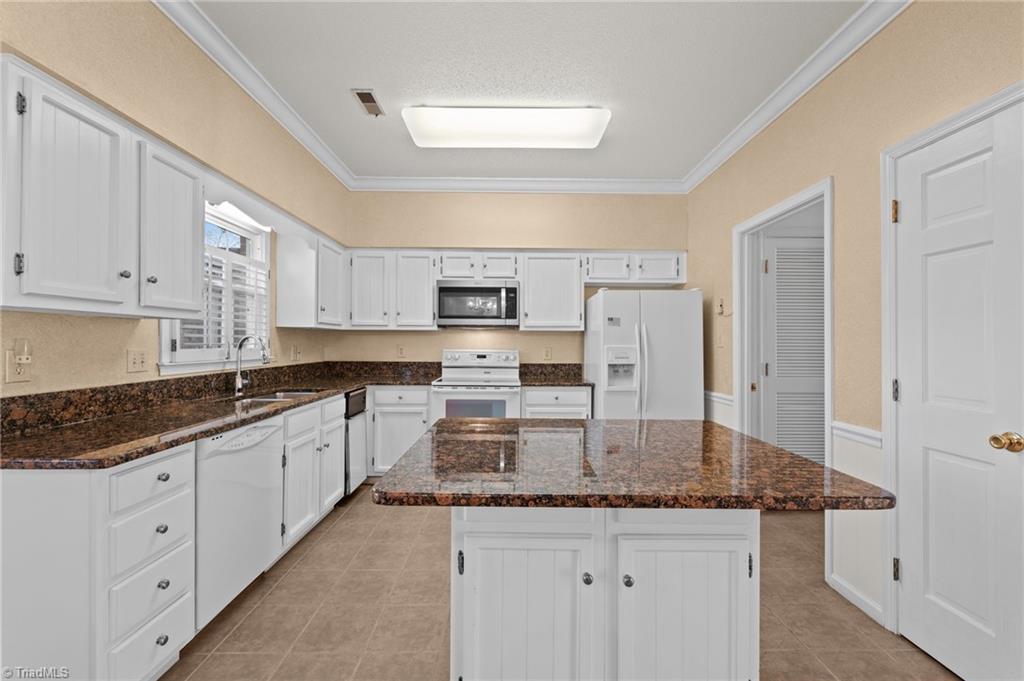 3410 Northline Avenue # B