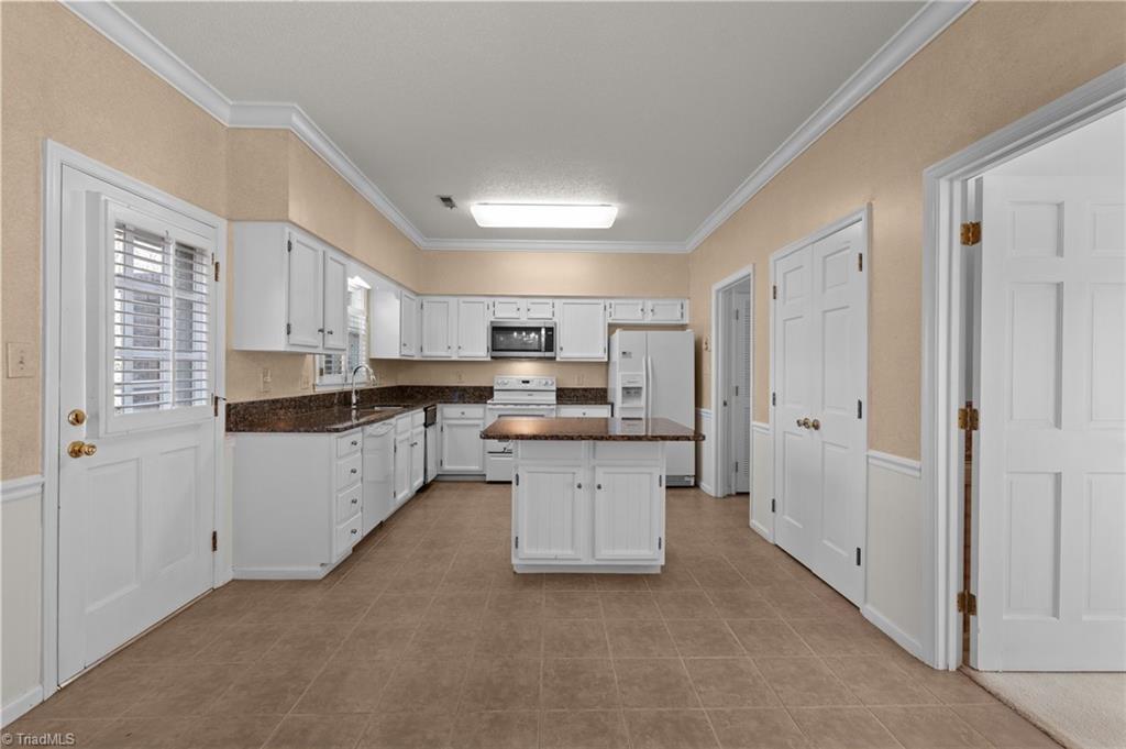 3410 Northline Avenue # B