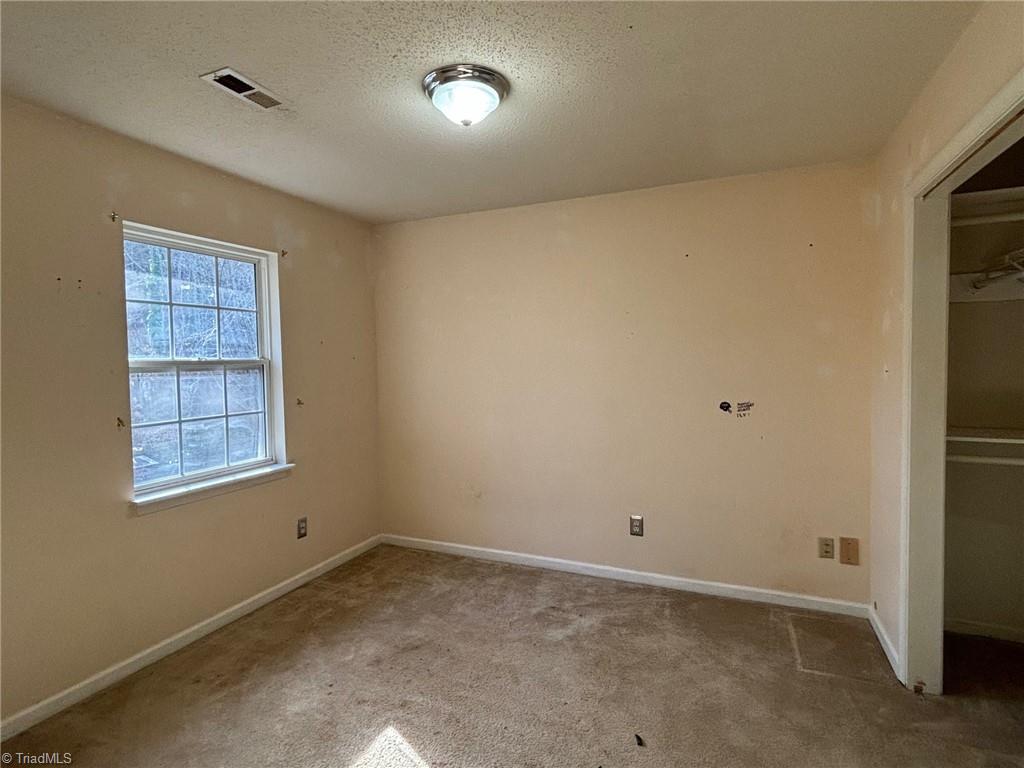 558 Orchard Ridge Lane