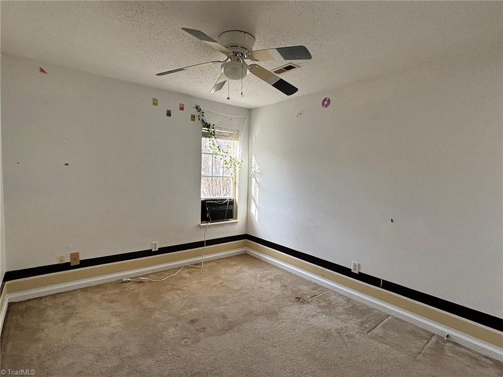 558 Orchard Ridge Lane