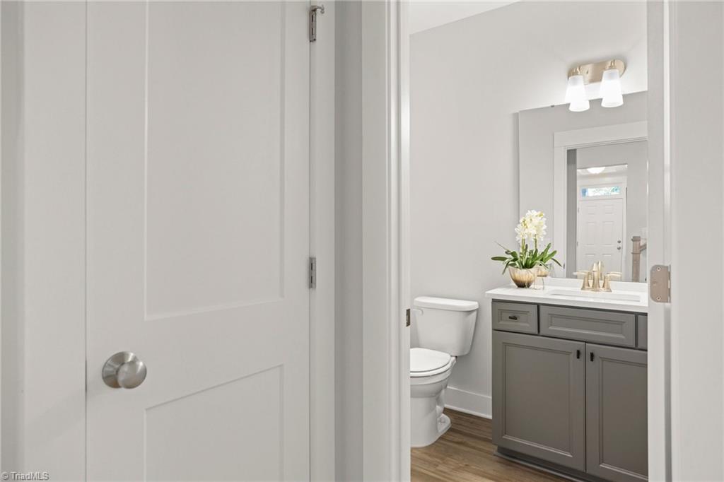 1103 Summerhouse Way