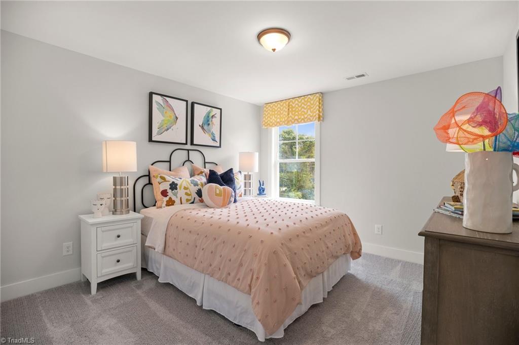 1103 Summerhouse Way