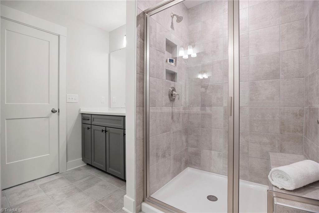 1103 Summerhouse Way