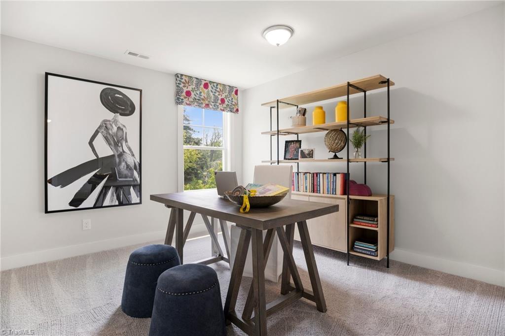 1103 Summerhouse Way