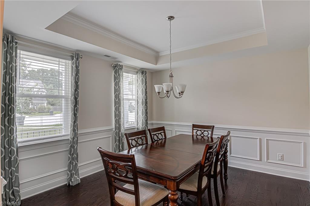 5812 Griffin Village Court