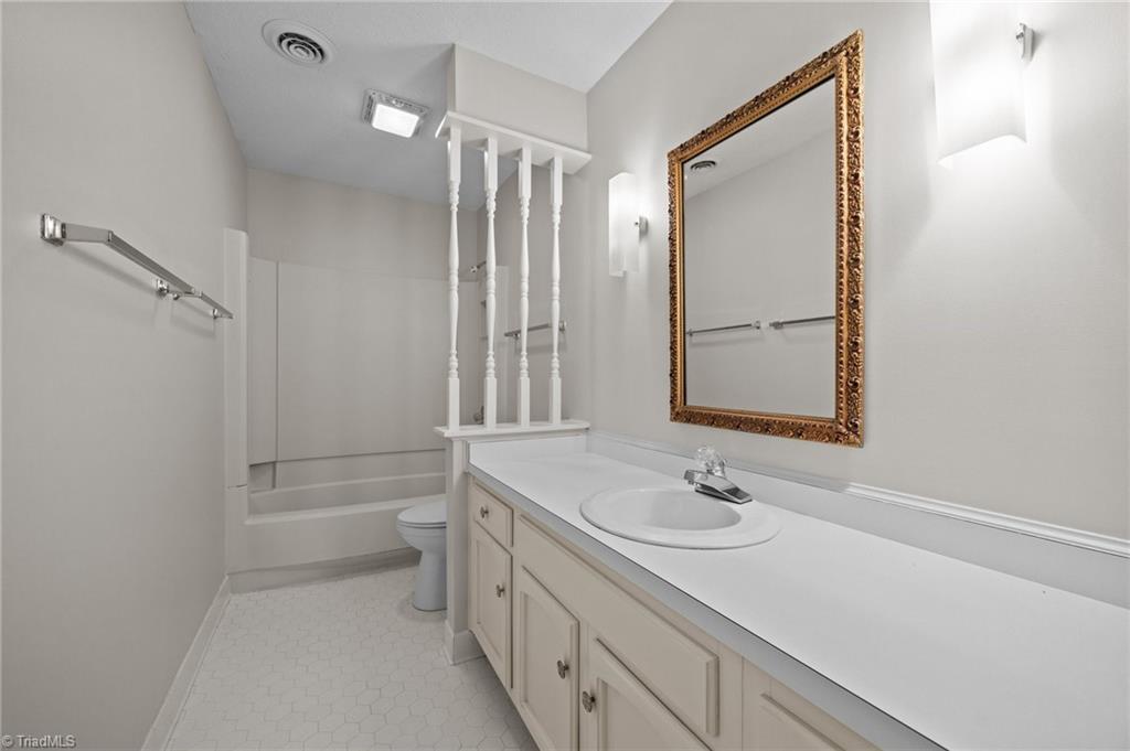 3410 Northline Avenue # B