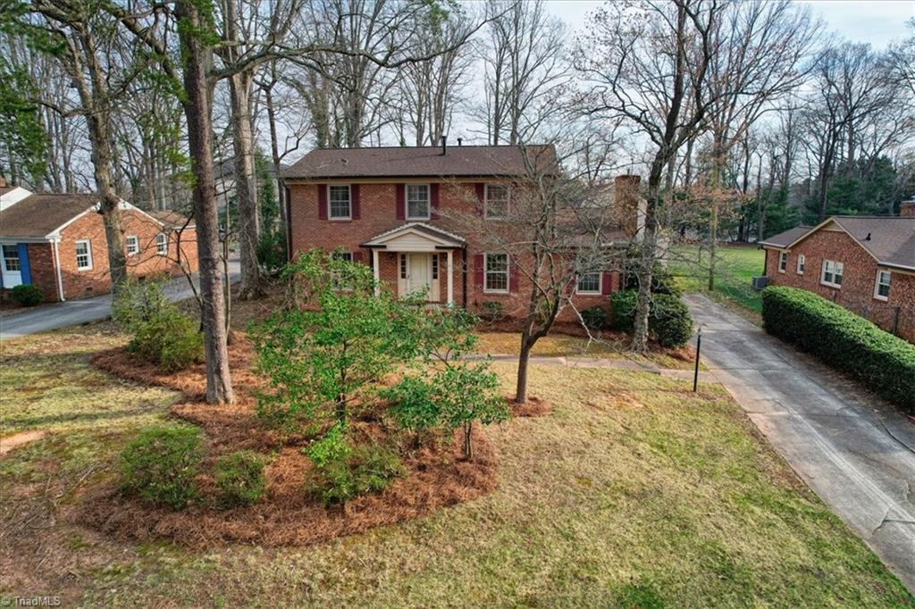 4713 Kingswood Drive