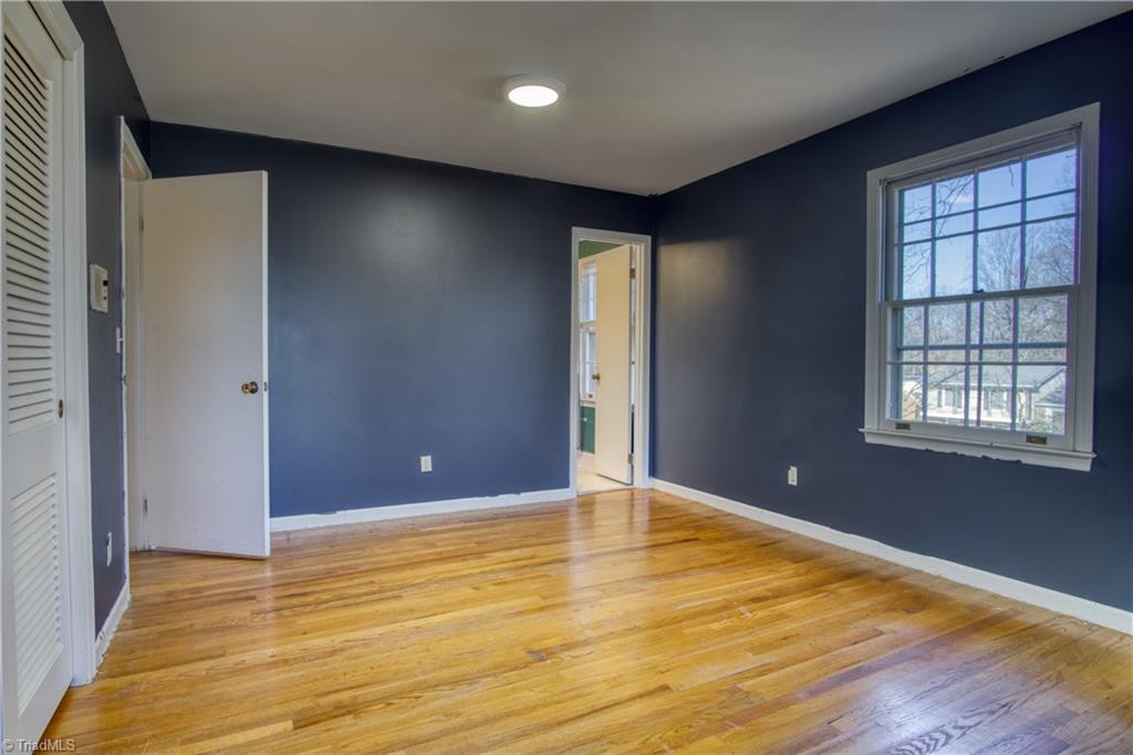 4713 Kingswood Drive