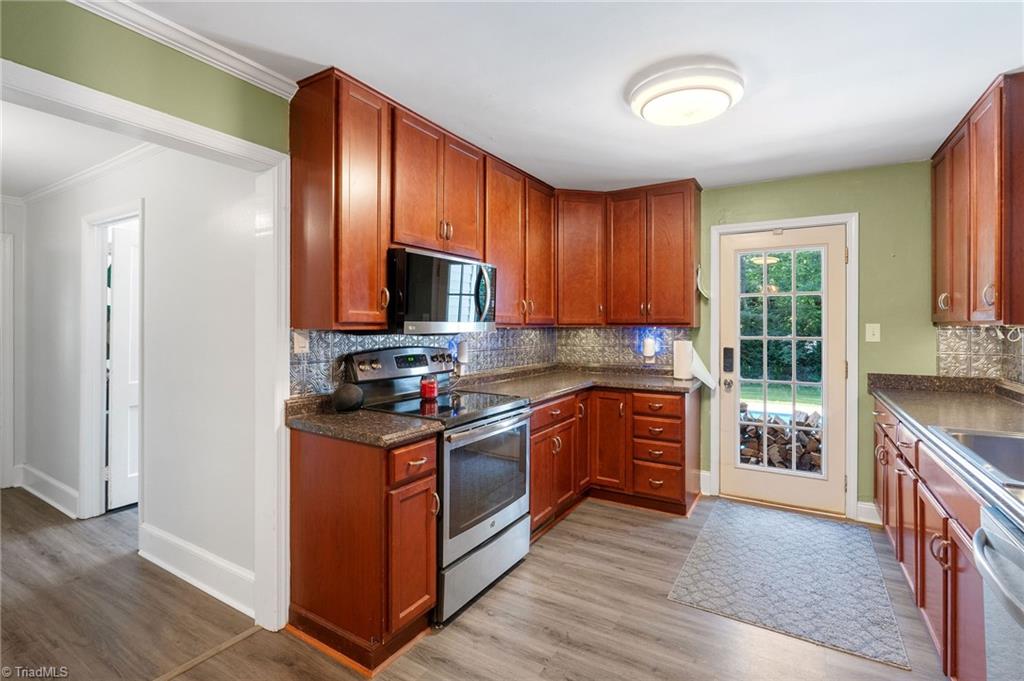 1908 Independence Road