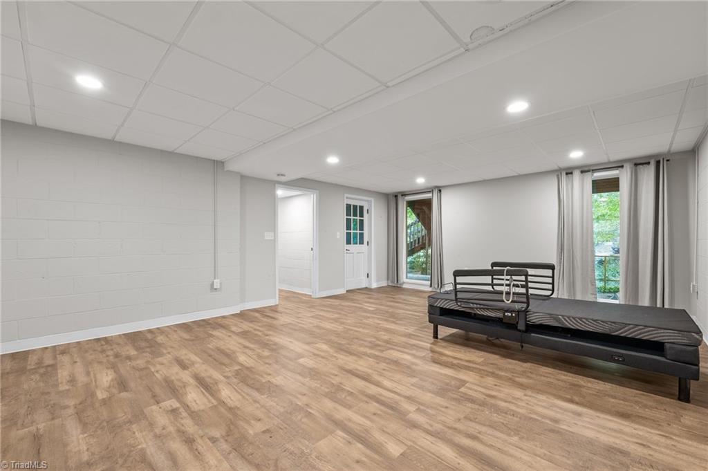 511 Valleybrook Drive