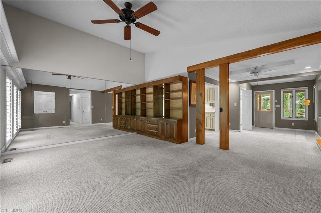 511 Valleybrook Drive