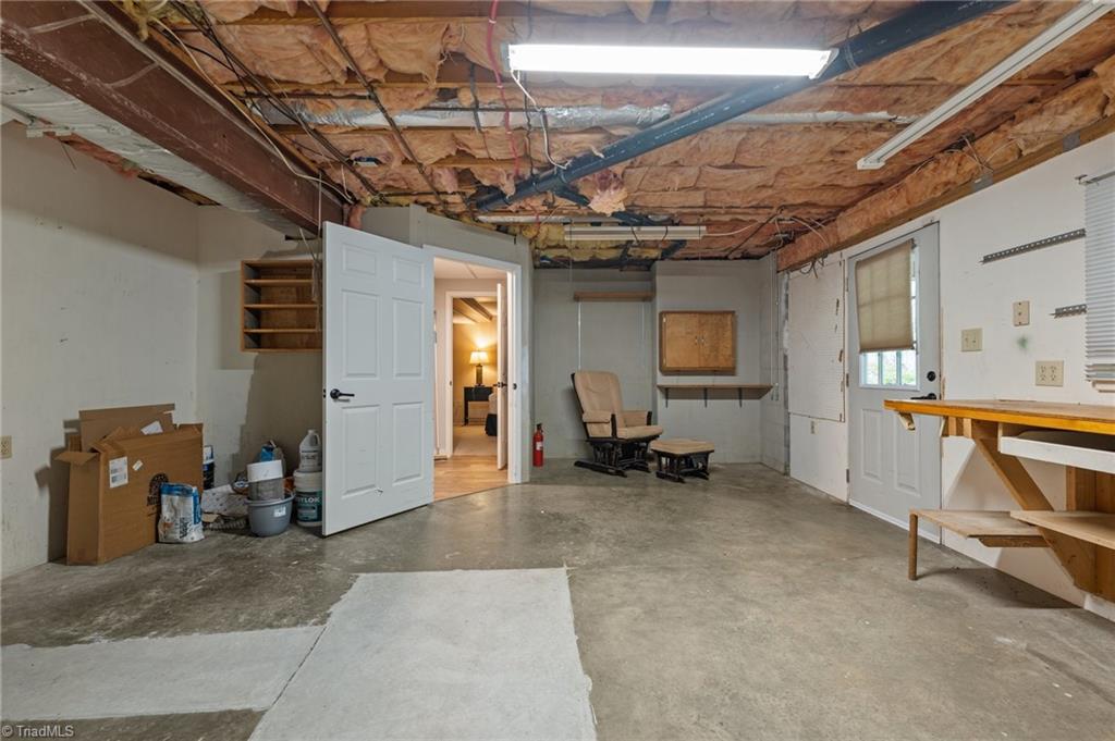 511 Valleybrook Drive