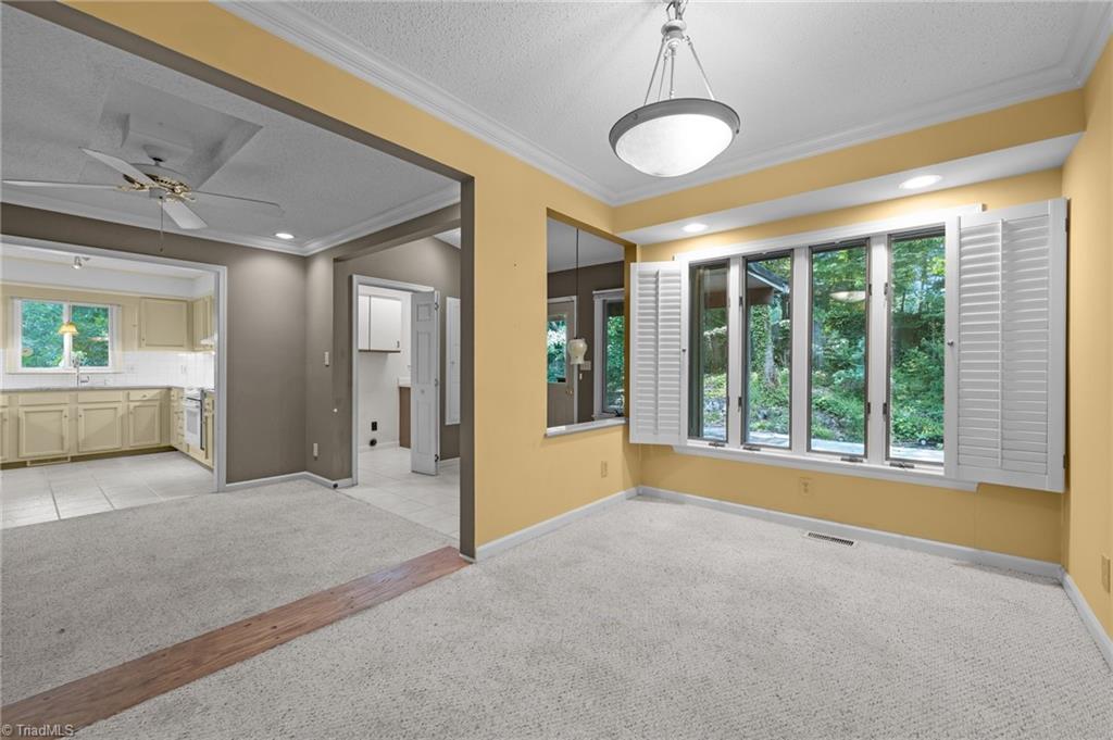 511 Valleybrook Drive