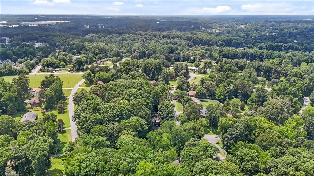 511 Valleybrook Drive